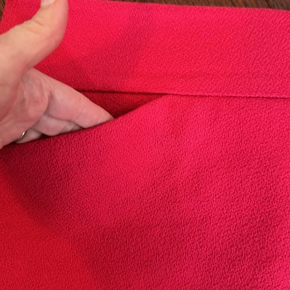 LOFT size 12 pink mini skirt - Picture 2 of 7